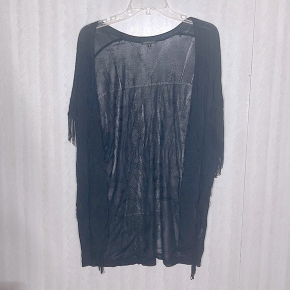 ❤️ 🆕 DYNAMITE black fringe cardigan size XS - Picture 2 of 4
